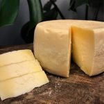 Queijo Minas Artesanal Meia Cura - QMA Cana Velha 600g