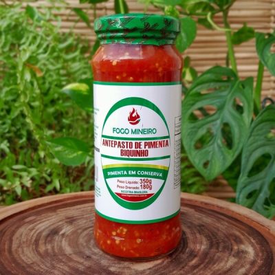 antepasto de pimenta biquinho em pote de vidro com 350 gramas.